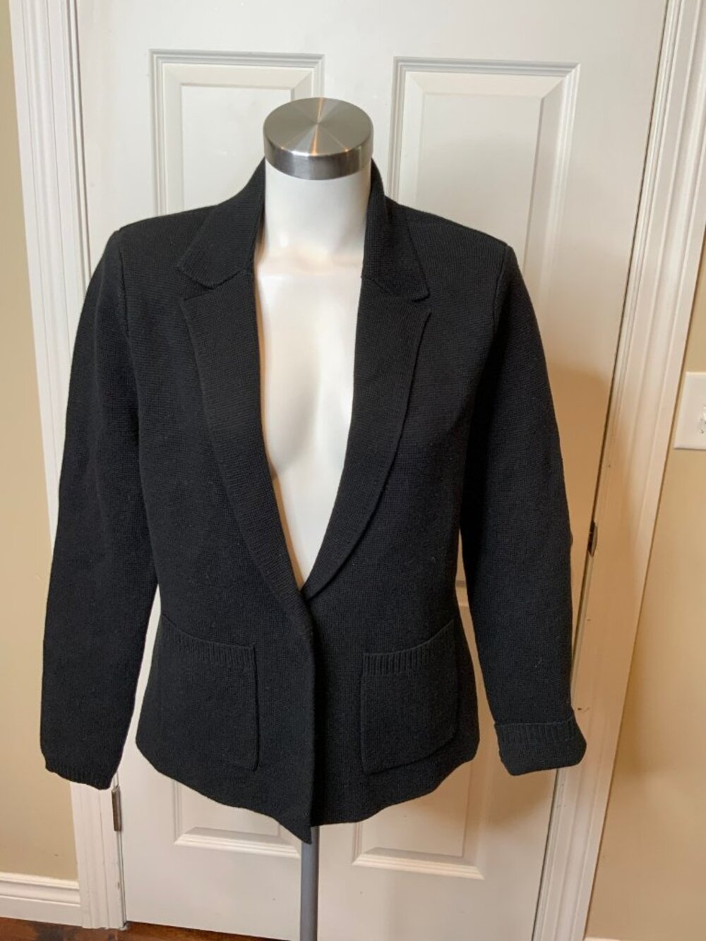L'Agence Black Cotton Knit Blazer, Size Large